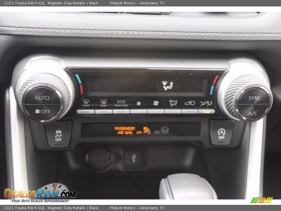 2021 Toyota RAV4 XLE Magnetic Gray Metallic / Black Photo #16