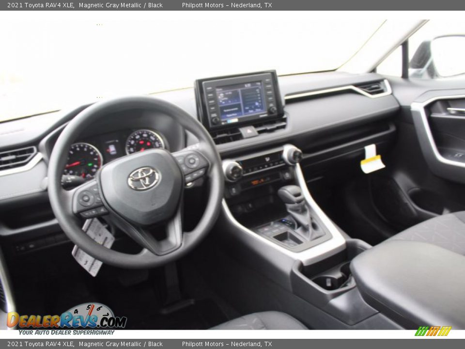 2021 Toyota RAV4 XLE Magnetic Gray Metallic / Black Photo #21
