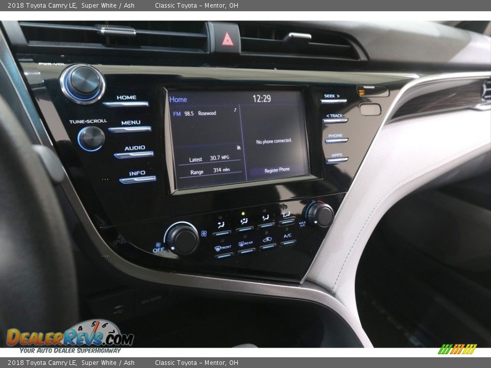 2018 Toyota Camry LE Super White / Ash Photo #9