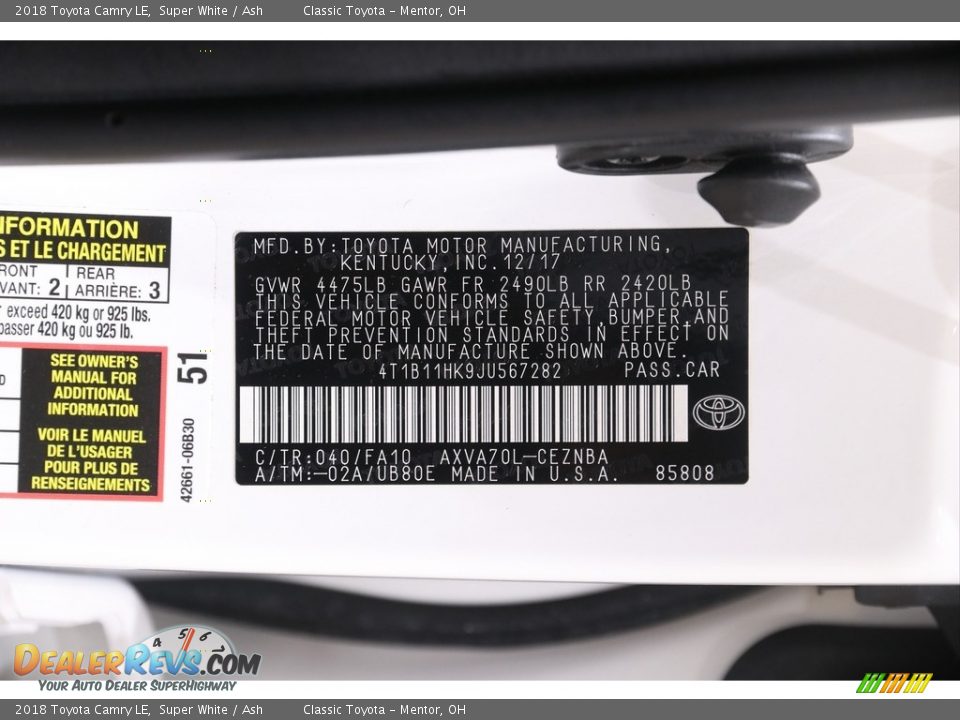 2018 Toyota Camry LE Super White / Ash Photo #20