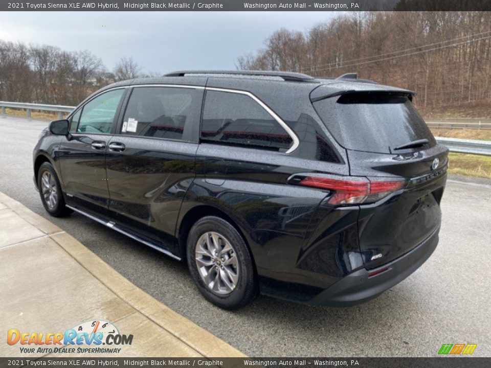 2021 Toyota Sienna XLE AWD Hybrid Midnight Black Metallic / Graphite Photo #2