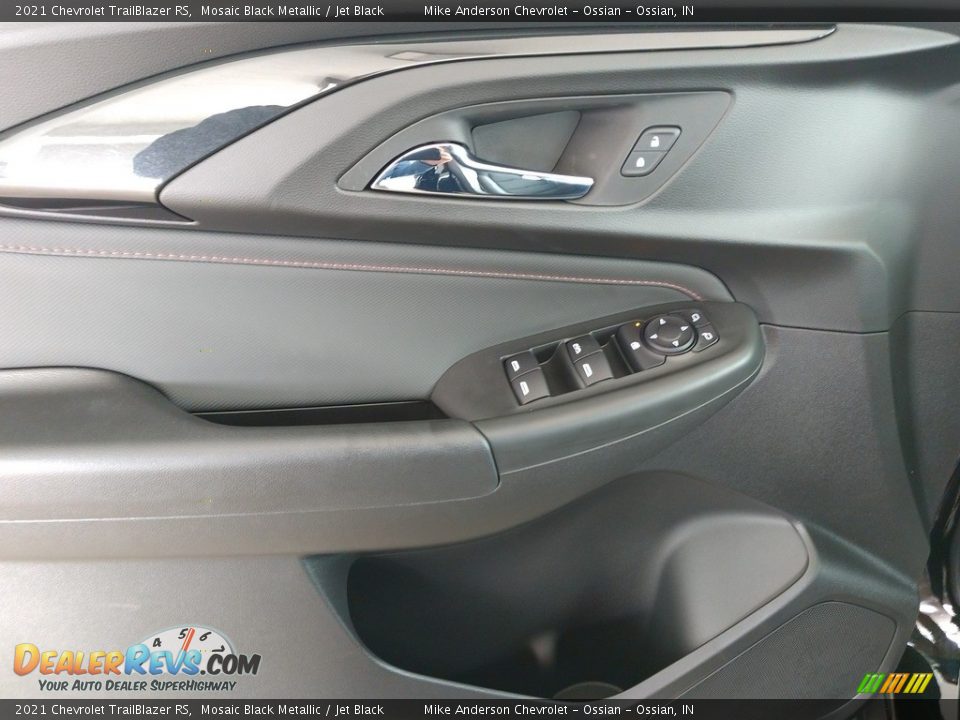 Door Panel of 2021 Chevrolet TrailBlazer RS Photo #19