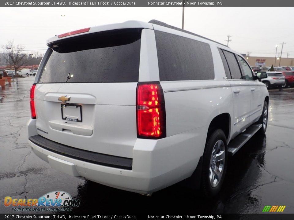 2017 Chevrolet Suburban LT 4WD Iridescent Pearl Tricoat / Cocoa/Dune Photo #8