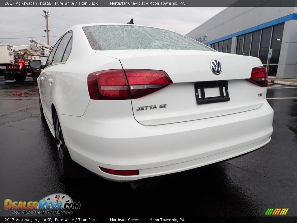 2017 Volkswagen Jetta SE Pure White / Titan Black Photo #5