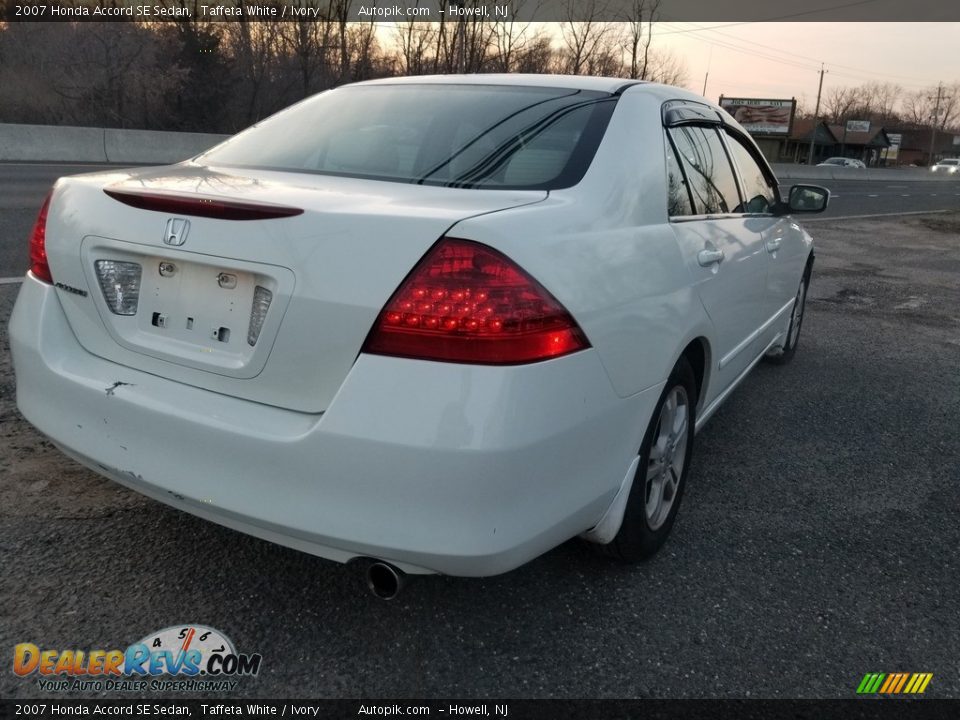 2007 Honda Accord SE Sedan Taffeta White / Ivory Photo #5