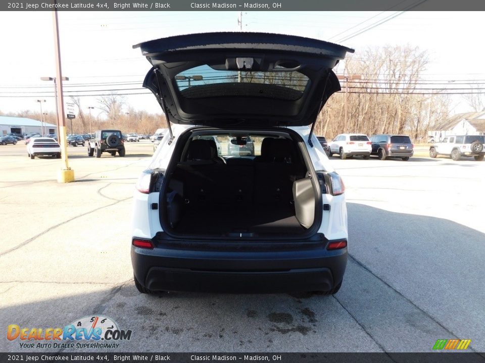 2021 Jeep Cherokee Latitude 4x4 Bright White / Black Photo #11