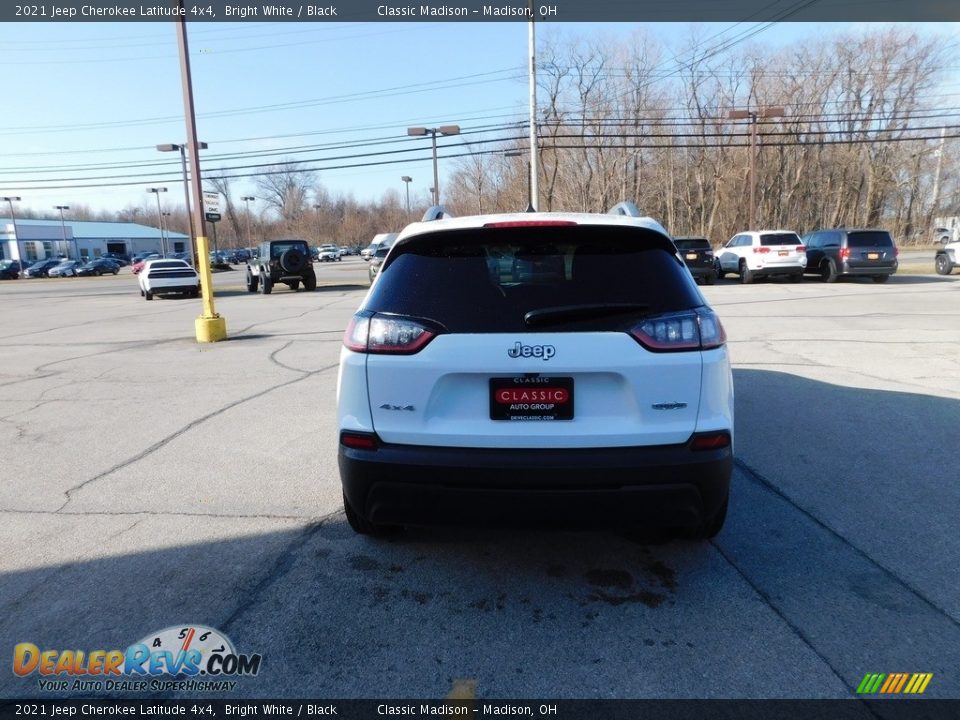 2021 Jeep Cherokee Latitude 4x4 Bright White / Black Photo #12
