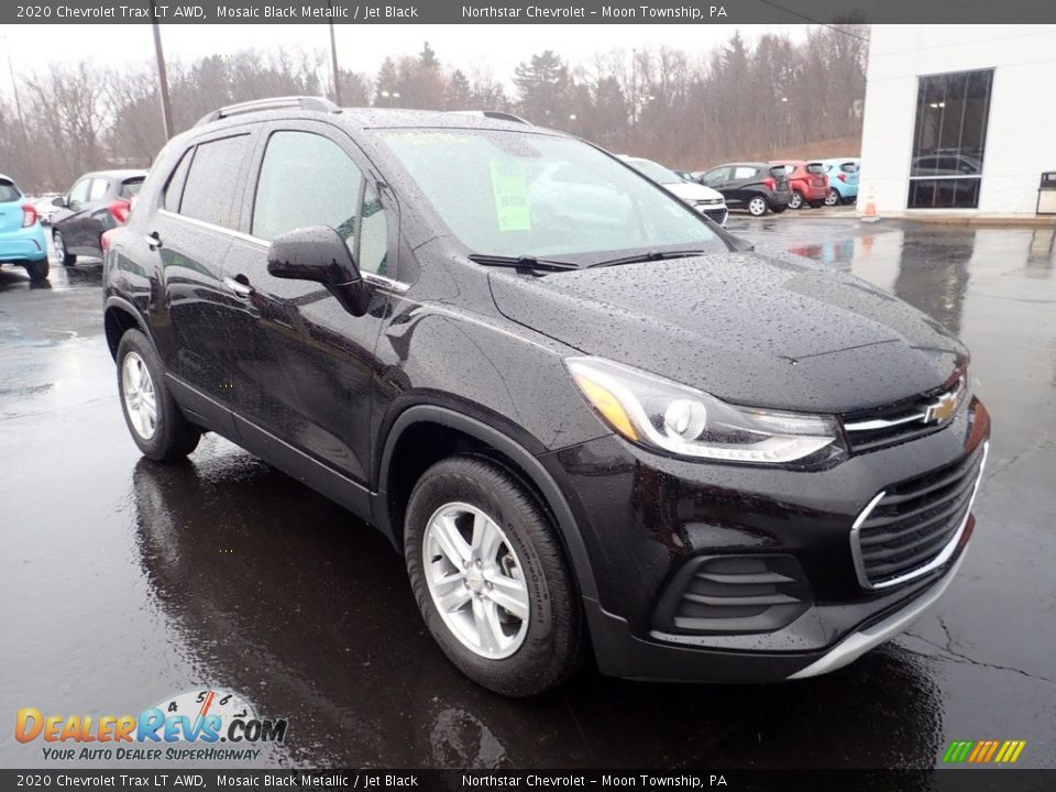 2020 Chevrolet Trax LT AWD Mosaic Black Metallic / Jet Black Photo #8