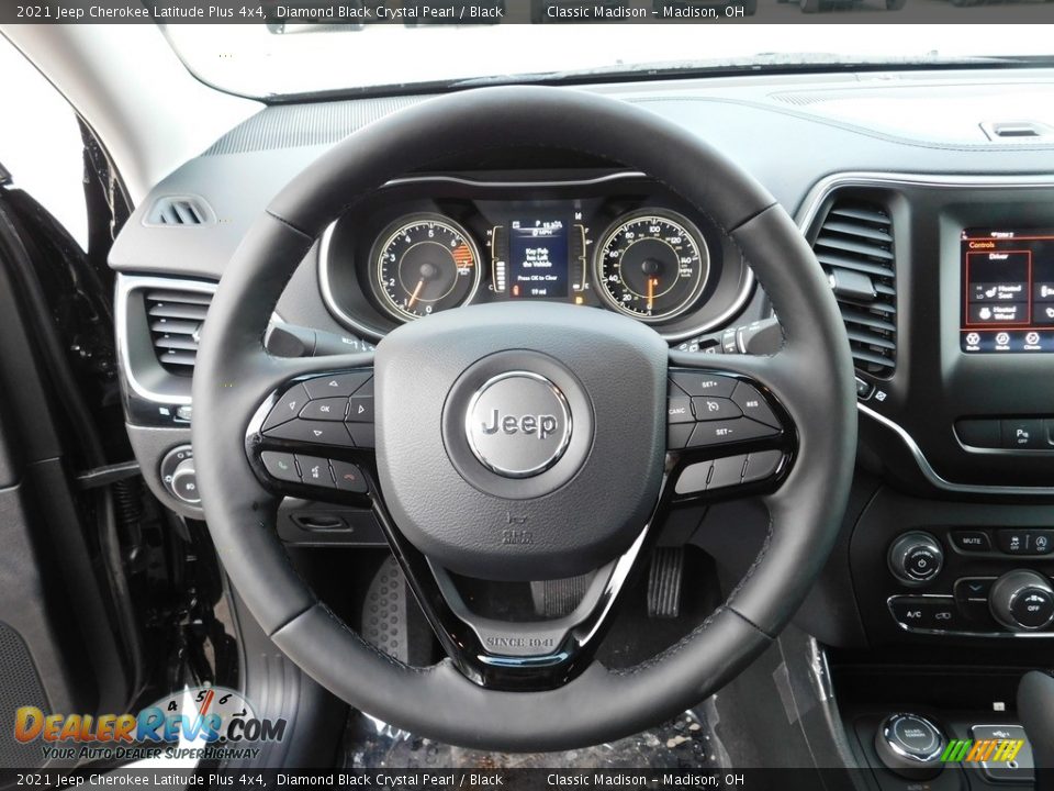 2021 Jeep Cherokee Latitude Plus 4x4 Diamond Black Crystal Pearl / Black Photo #5