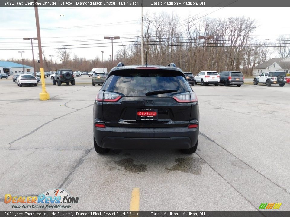 2021 Jeep Cherokee Latitude Plus 4x4 Diamond Black Crystal Pearl / Black Photo #11
