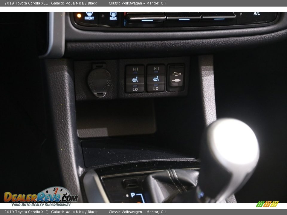 2019 Toyota Corolla XLE Galactic Aqua Mica / Black Photo #13