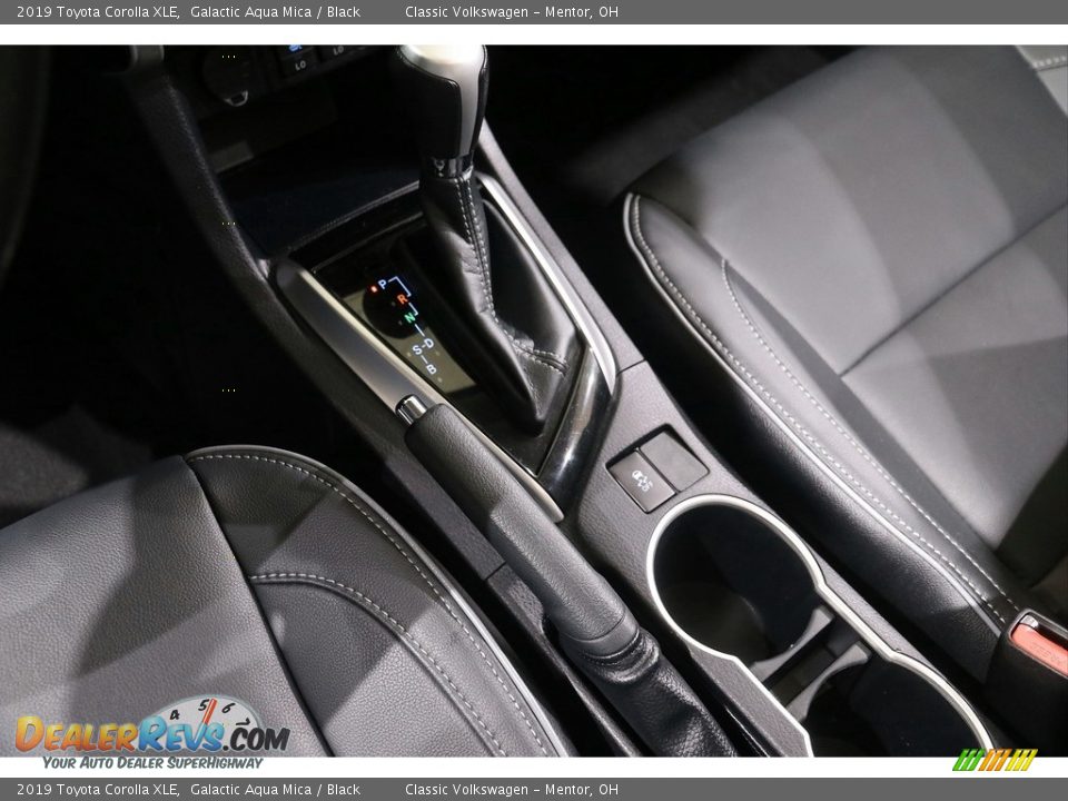 2019 Toyota Corolla XLE Galactic Aqua Mica / Black Photo #14