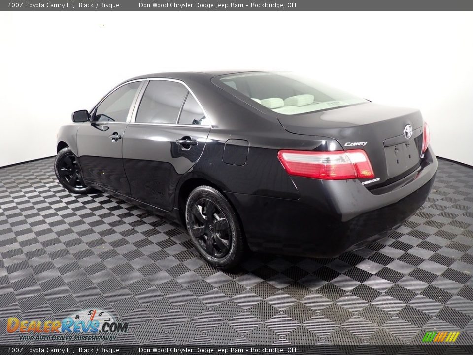 2007 Toyota Camry LE Black / Bisque Photo #11
