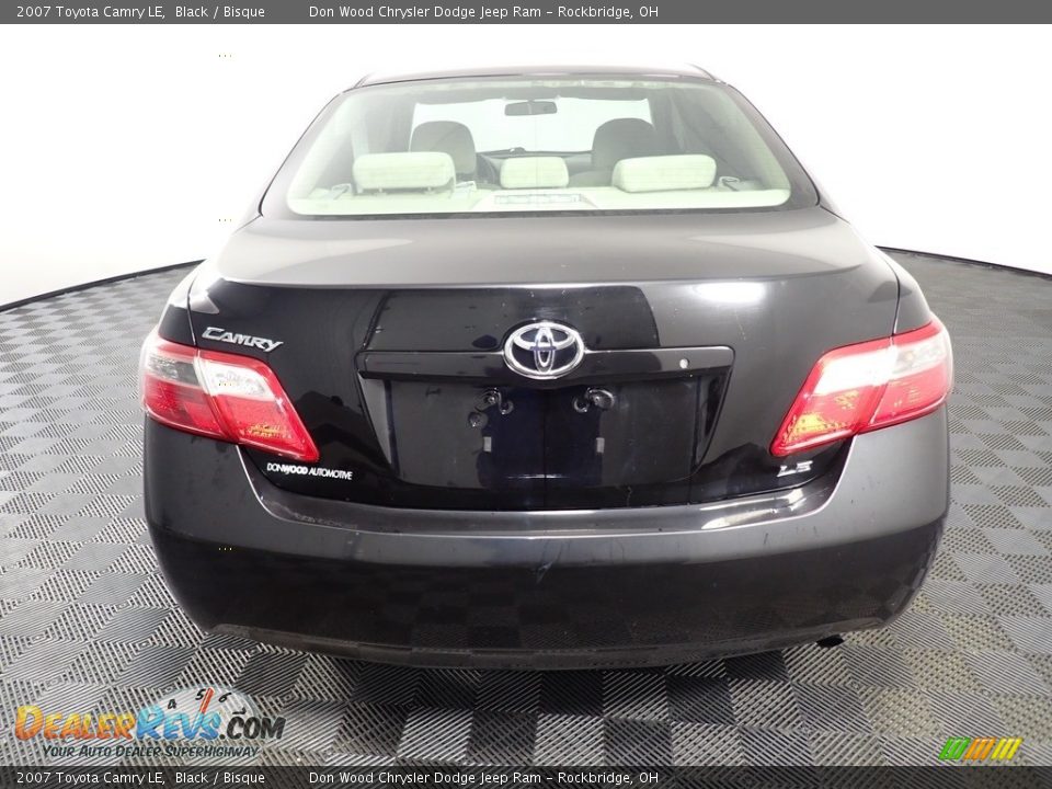 2007 Toyota Camry LE Black / Bisque Photo #12