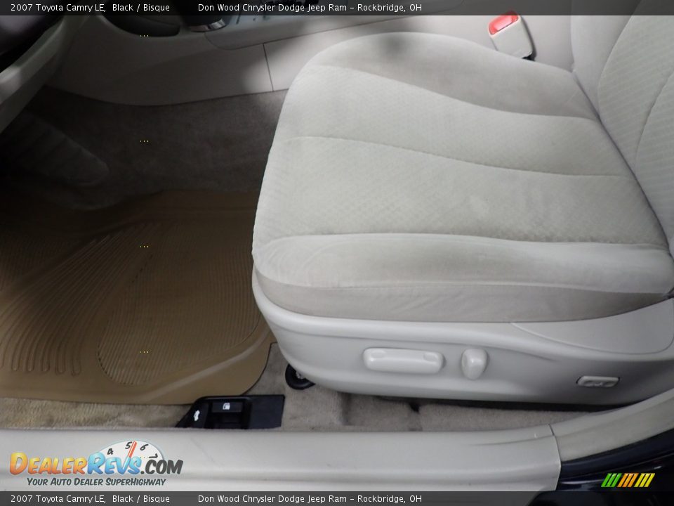 2007 Toyota Camry LE Black / Bisque Photo #20