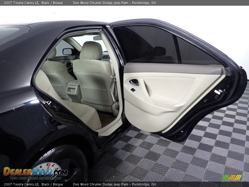 2007 Toyota Camry LE Black / Bisque Photo #26
