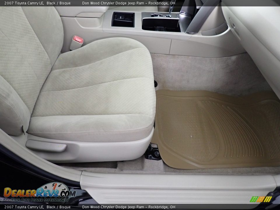 2007 Toyota Camry LE Black / Bisque Photo #29