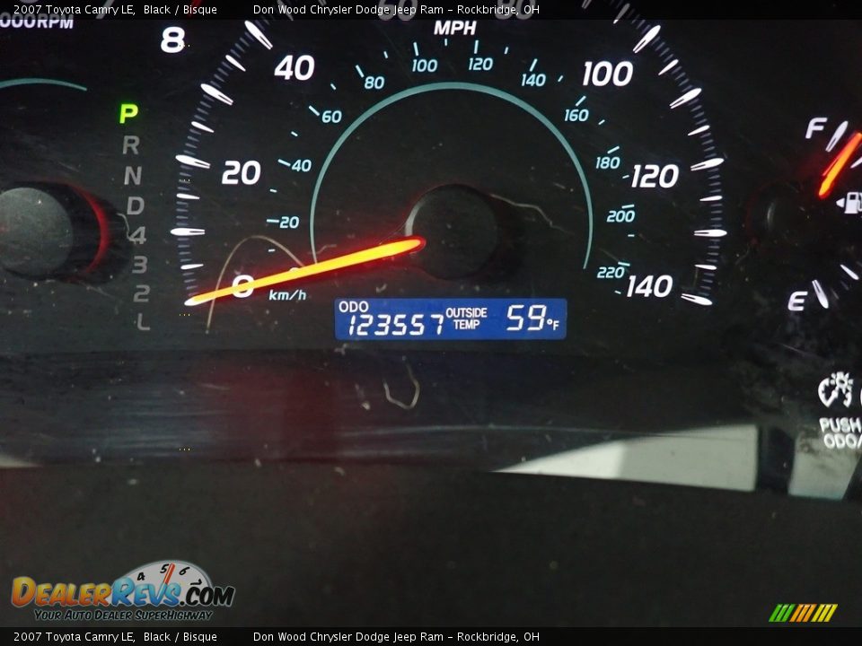 2007 Toyota Camry LE Black / Bisque Photo #32