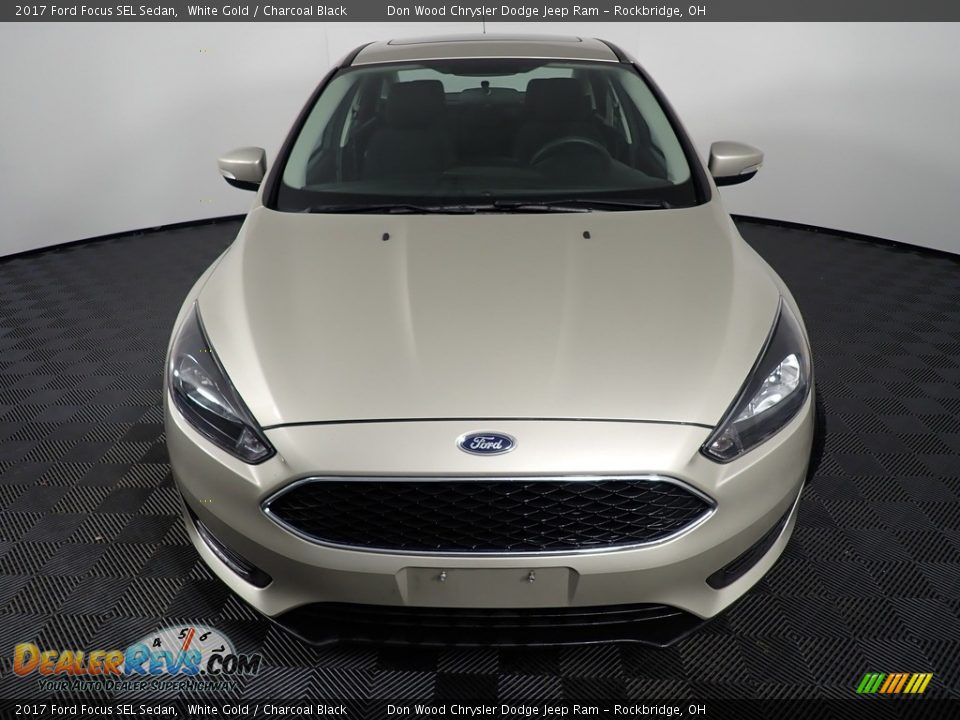 2017 Ford Focus SEL Sedan White Gold / Charcoal Black Photo #7