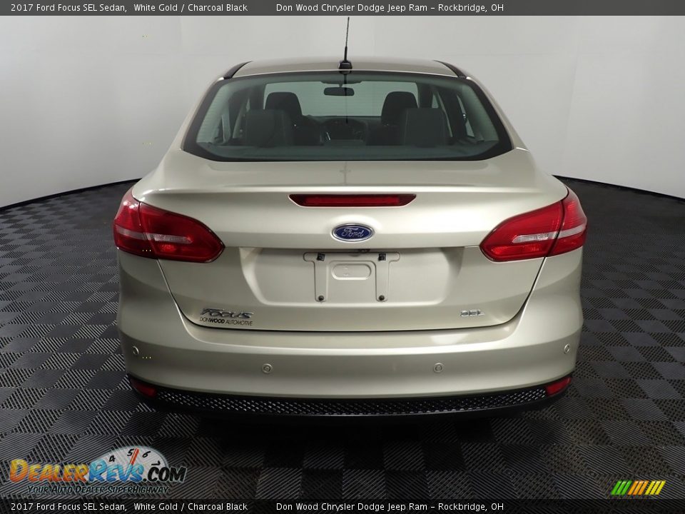 2017 Ford Focus SEL Sedan White Gold / Charcoal Black Photo #14
