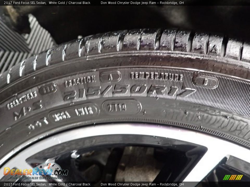 2017 Ford Focus SEL Sedan White Gold / Charcoal Black Photo #20