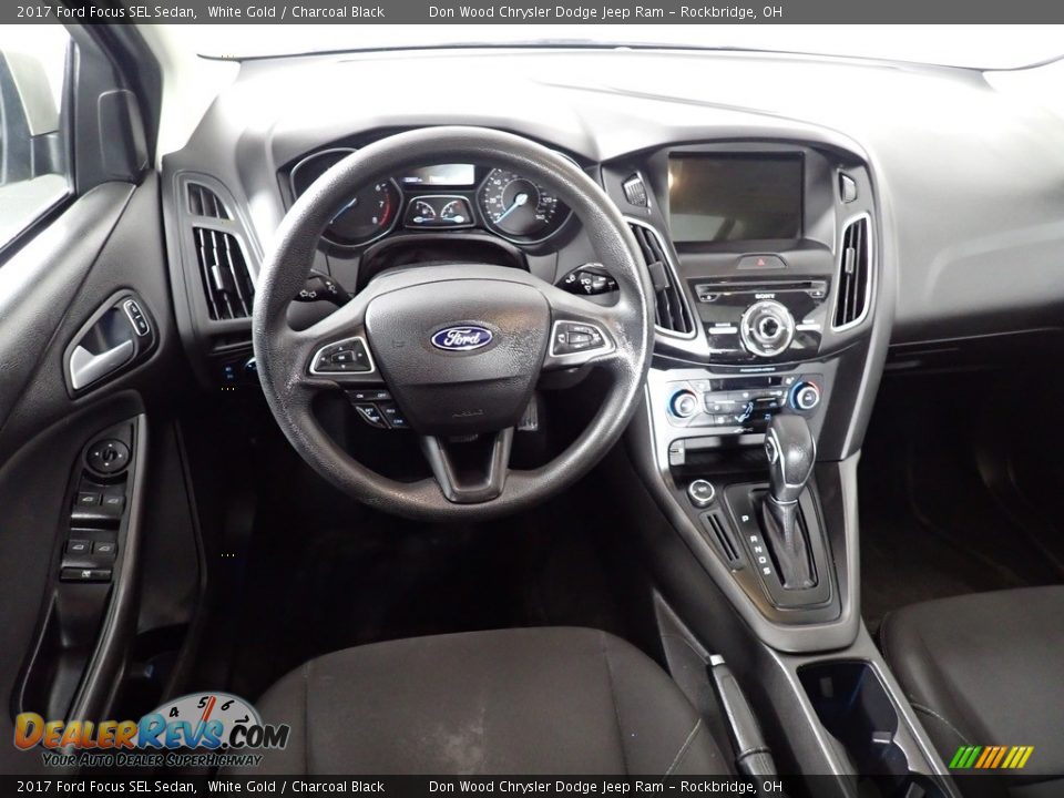 2017 Ford Focus SEL Sedan White Gold / Charcoal Black Photo #29