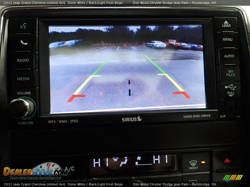 2011 Jeep Grand Cherokee Limited 4x4 Stone White / Black/Light Frost Beige Photo #4