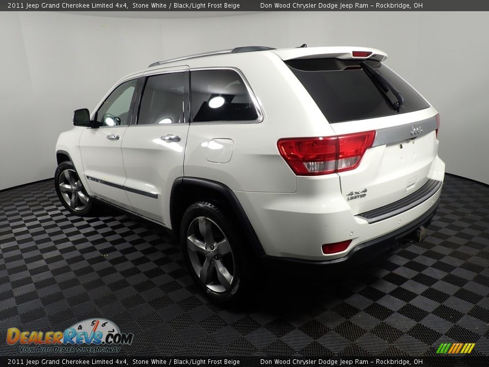 2011 Jeep Grand Cherokee Limited 4x4 Stone White / Black/Light Frost Beige Photo #13