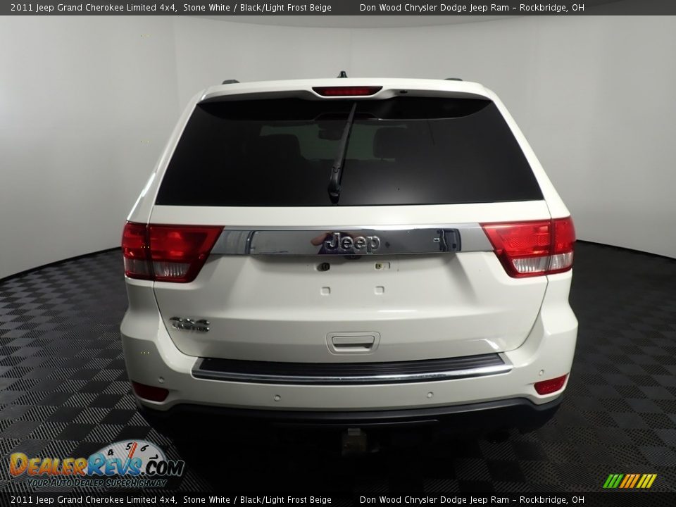 2011 Jeep Grand Cherokee Limited 4x4 Stone White / Black/Light Frost Beige Photo #14