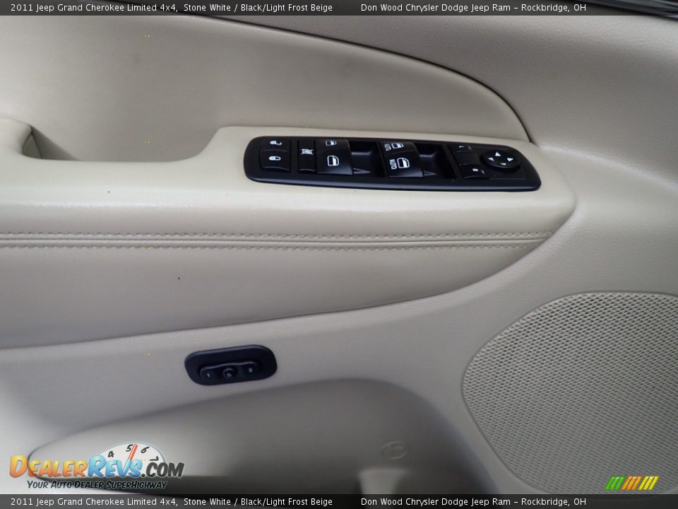 2011 Jeep Grand Cherokee Limited 4x4 Stone White / Black/Light Frost Beige Photo #23