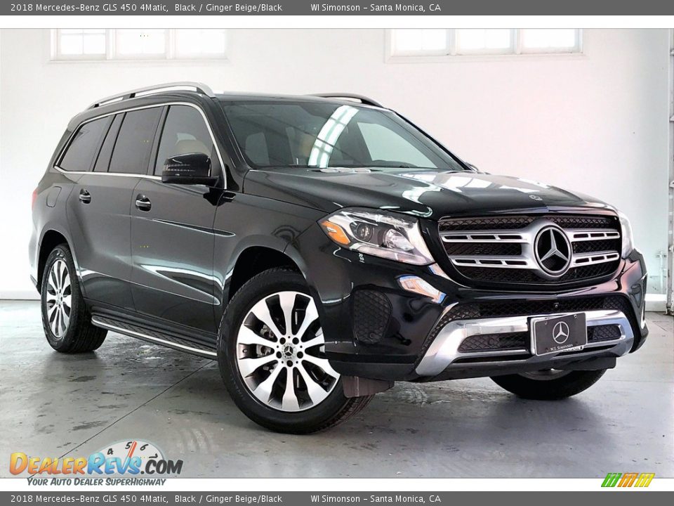 Front 3/4 View of 2018 Mercedes-Benz GLS 450 4Matic Photo #34