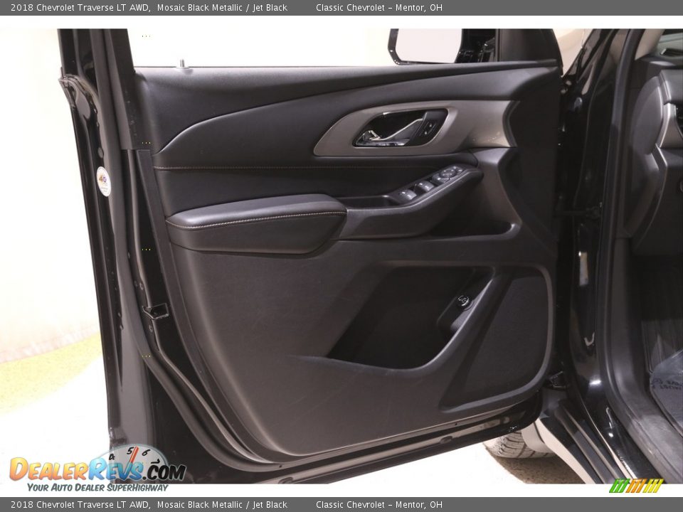 2018 Chevrolet Traverse LT AWD Mosaic Black Metallic / Jet Black Photo #4