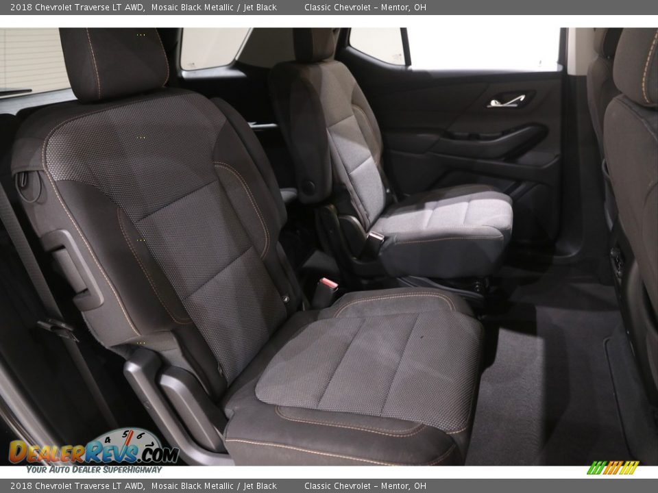 2018 Chevrolet Traverse LT AWD Mosaic Black Metallic / Jet Black Photo #17