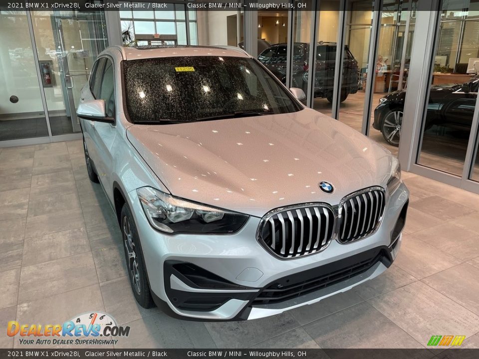 2021 BMW X1 xDrive28i Glacier Silver Metallic / Black Photo #1