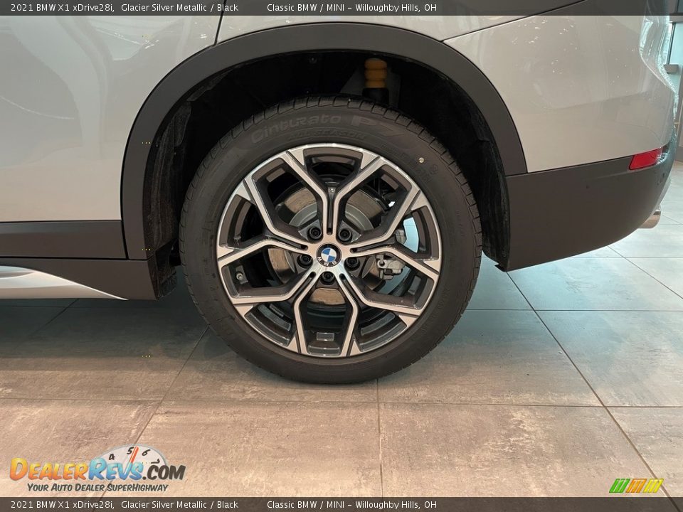 2021 BMW X1 xDrive28i Glacier Silver Metallic / Black Photo #4