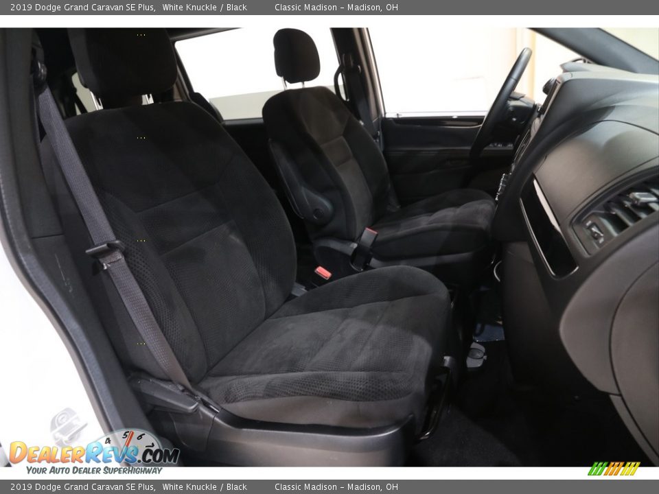 2019 Dodge Grand Caravan SE Plus White Knuckle / Black Photo #16