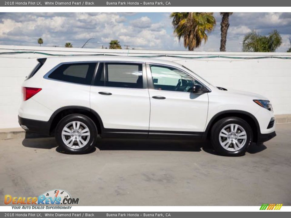 2018 Honda Pilot LX White Diamond Pearl / Black Photo #12