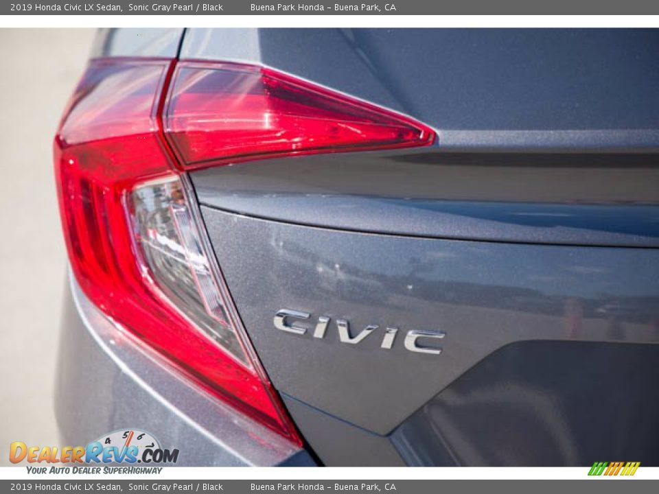 2019 Honda Civic LX Sedan Sonic Gray Pearl / Black Photo #12