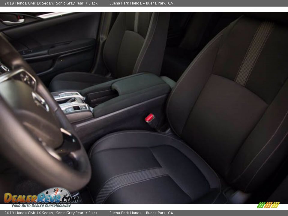 2019 Honda Civic LX Sedan Sonic Gray Pearl / Black Photo #18