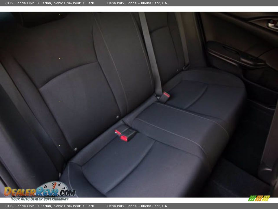 2019 Honda Civic LX Sedan Sonic Gray Pearl / Black Photo #22
