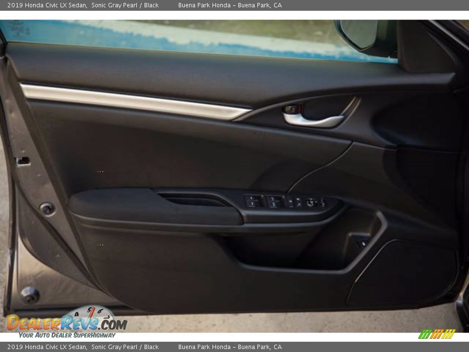 2019 Honda Civic LX Sedan Sonic Gray Pearl / Black Photo #28