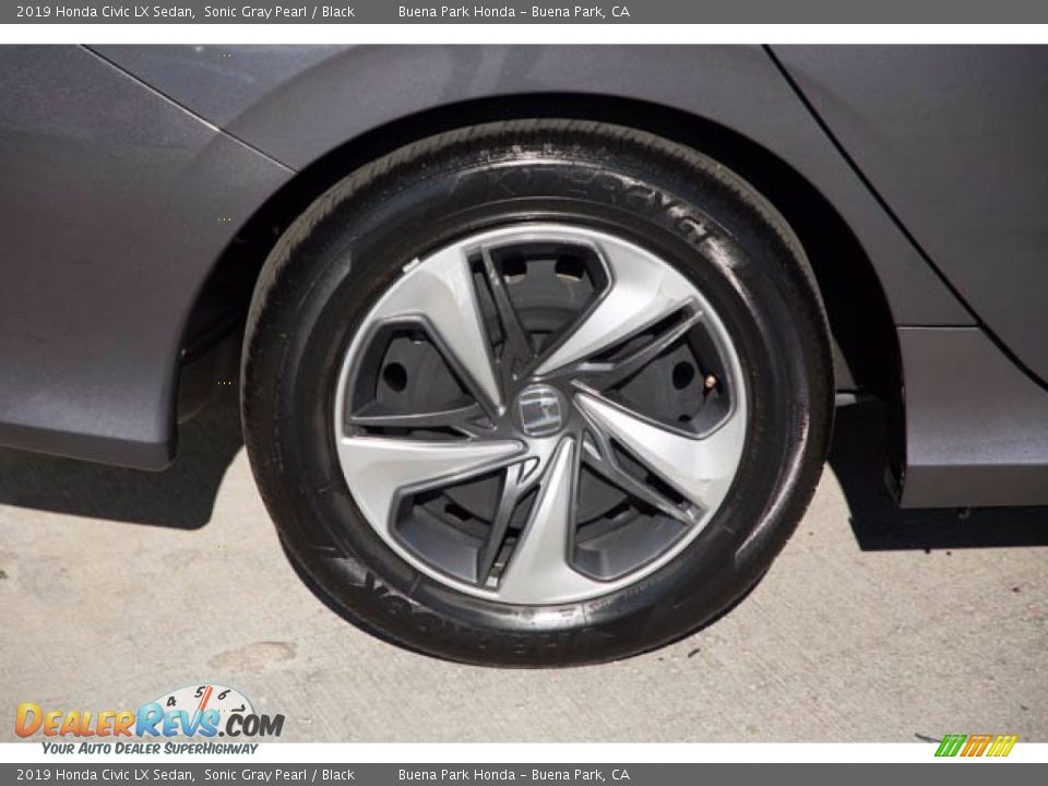 2019 Honda Civic LX Sedan Sonic Gray Pearl / Black Photo #34
