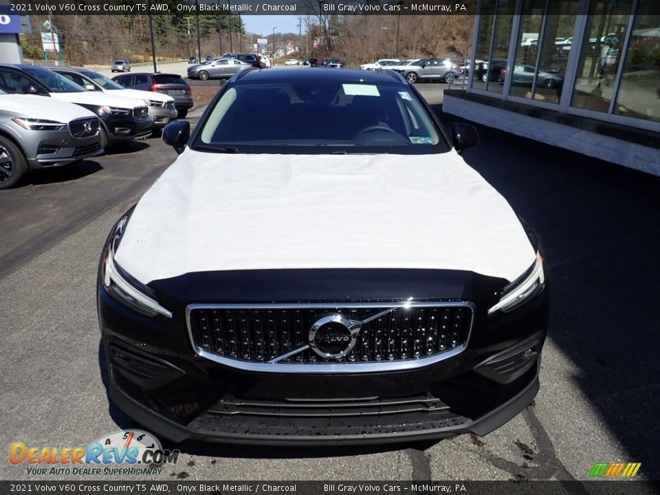 2021 Volvo V60 Cross Country T5 AWD Onyx Black Metallic / Charcoal Photo #6