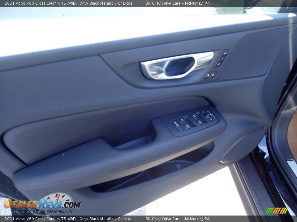 2021 Volvo V60 Cross Country T5 AWD Onyx Black Metallic / Charcoal Photo #10