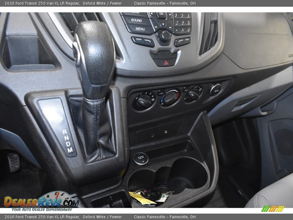 2016 Ford Transit 250 Van XL LR Regular Shifter Photo #13