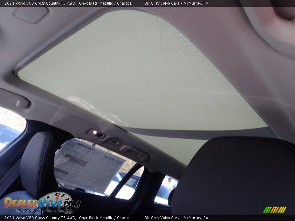 2021 Volvo V60 Cross Country T5 AWD Onyx Black Metallic / Charcoal Photo #12
