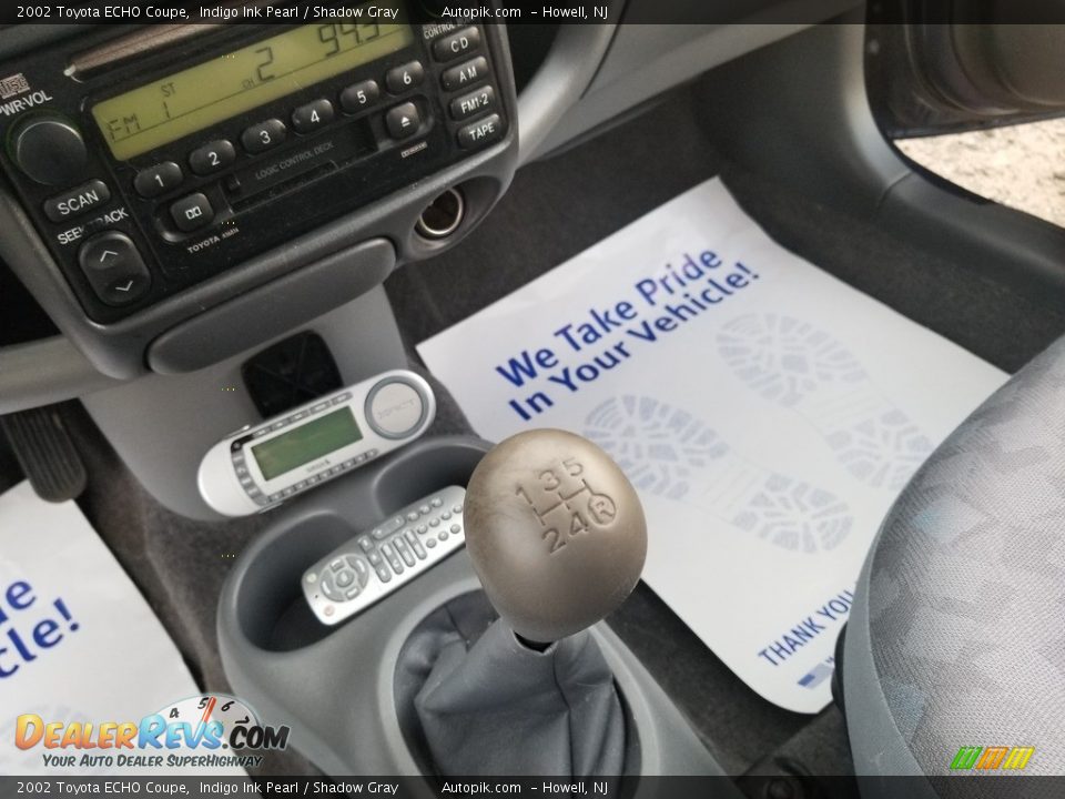 2002 Toyota ECHO Coupe Shifter Photo #14