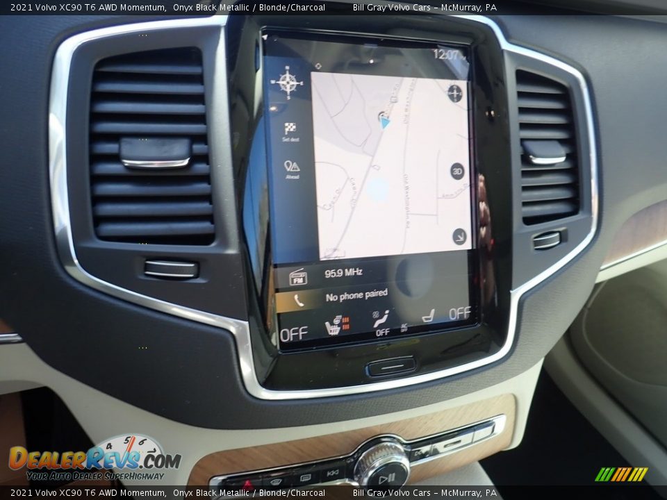 2021 Volvo XC90 T6 AWD Momentum Onyx Black Metallic / Blonde/Charcoal Photo #14