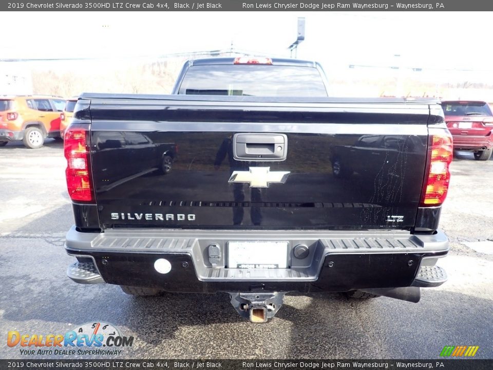 2019 Chevrolet Silverado 3500HD LTZ Crew Cab 4x4 Black / Jet Black Photo #5