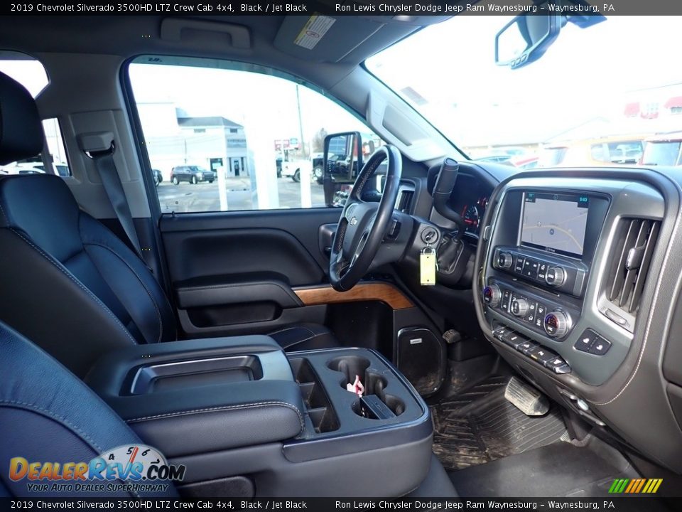 2019 Chevrolet Silverado 3500HD LTZ Crew Cab 4x4 Black / Jet Black Photo #12